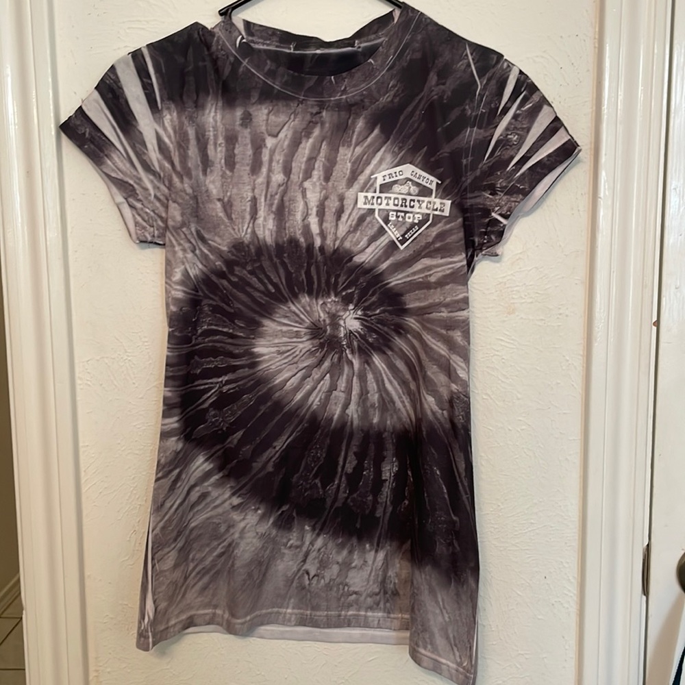 Small tie-dyed shirt for women that ride motorcycles.